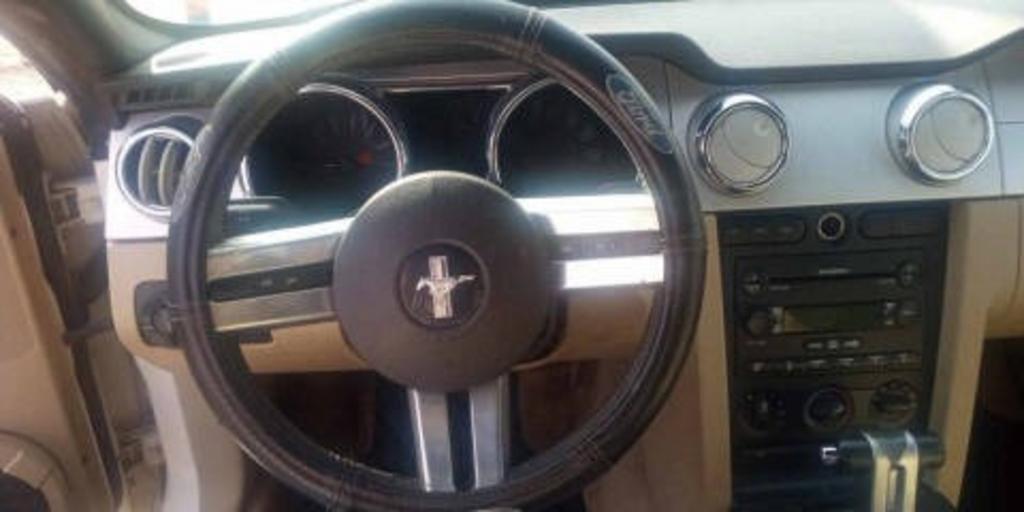 2007 Ford Mustang Deluxe - Photo 6